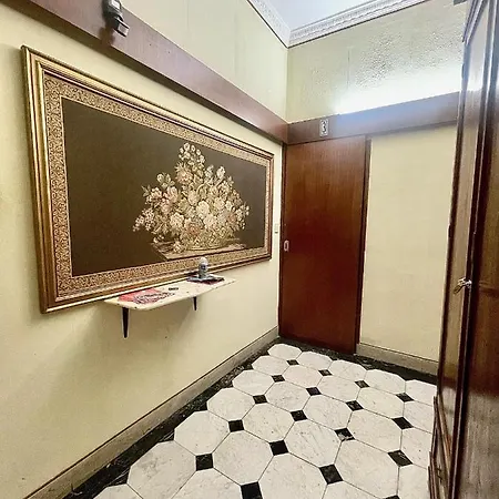 Dimora Di Maury A Due Passi Dai Trasporti E Da Ballaro *