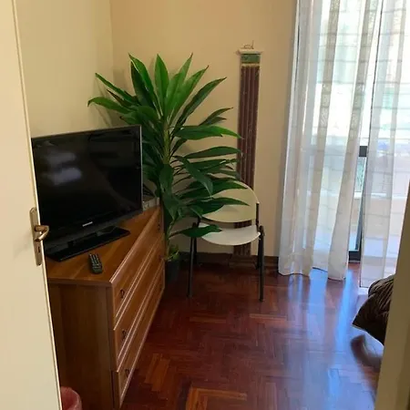 Dimora Di Maury A Due Passi Dai Trasporti E Da Ballaro *