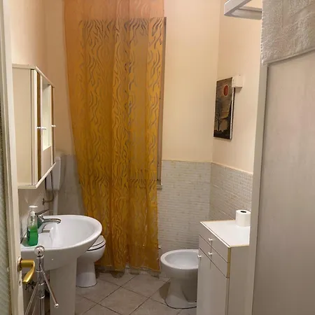 Dimora Di Maury A Due Passi Dai Trasporti E Da Ballaro Apartment Palermo